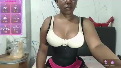 Paola online show from December 21, 3:52 pm