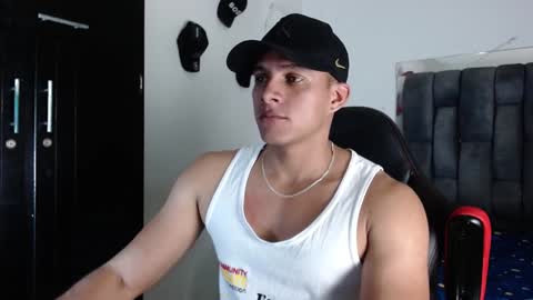 K A N E online show from December 31, 10:45 pm