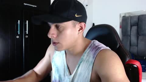 K A N E online show from January 4, 10:45 pm