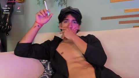 kane_del_toro online show from November 22, 1:43 pm