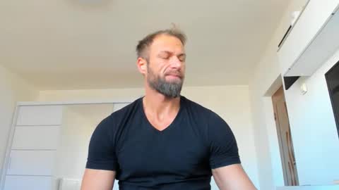 Snapshot of kanegriffin26 chatting on January 17, 12:21 pm Kane OF strongkane online show from January 17, 12:21 pm
