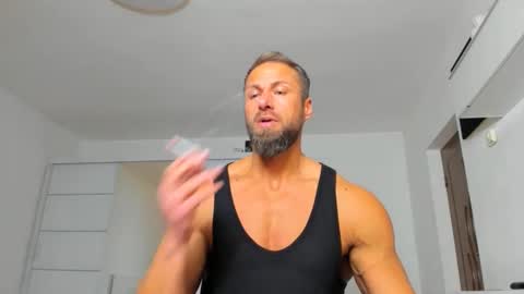Snapshot of kanegriffin26 chatting on January 17, 9:50 pm Kane OF strongkane online show from January 17, 9:50 pm