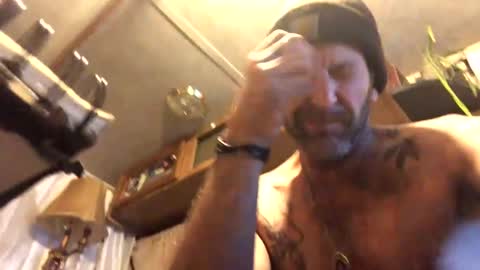 Snapshot of kaneisyours2420 chatting on November 22, 4:55 am Tucker online show from November 22, 4:55 am