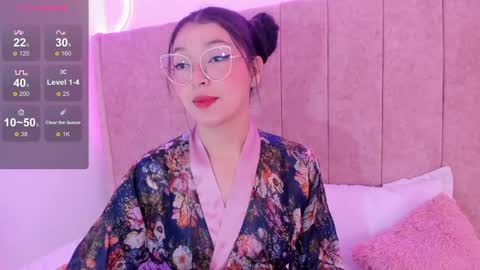 Kaori online show from January 15, 12:15 pm
