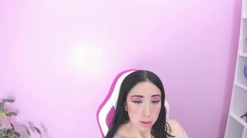 kaory_azumi online show from December 4, 6:39 pm