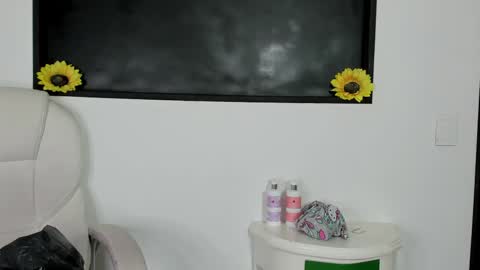 kaoryy_1 online show from June 6, 11:26 am