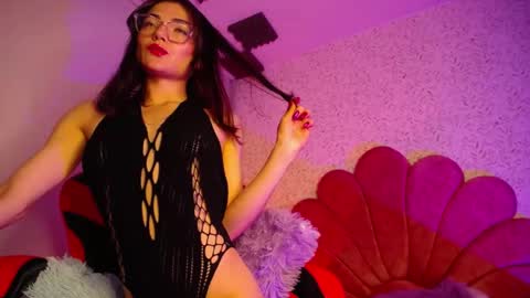 Snapshot of kaoz_33 chatting on May 17, 7:21 pm kaoz_33 online show from May 17, 7:21 pm