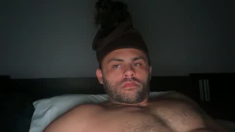 Snapshot of kaptanhook9 chatting on March 23, 3:54 am kaptanhook9 online show from March 23, 3:54 am