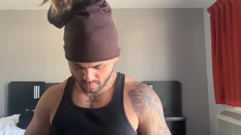 Snapshot of kaptanhook9 chatting on March 23, 9:19 pm kaptanhook9 online show from March 23, 9:19 pm