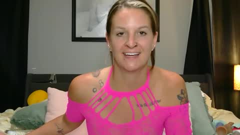 Snapshot of karalynnbaby49 chatting on June 4, 3:23 am Karalynnbaby49 online show from June 4, 3:23 am