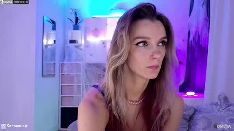 Julia online show from November 1, 12:12 am