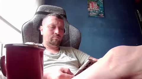 Snapshot of karasimsek54 chatting on May 23, 8:18 am karasimsek54 online show from May 23, 8:18 am