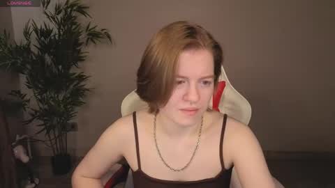 karen_mist online show from June 7, 1:54 am