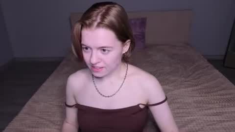 karen_mist online show from June 13, 2:09 am