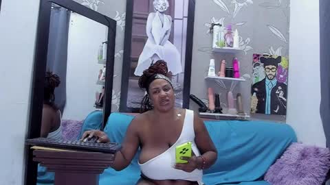 Karen online show from May 16, 1:35 am