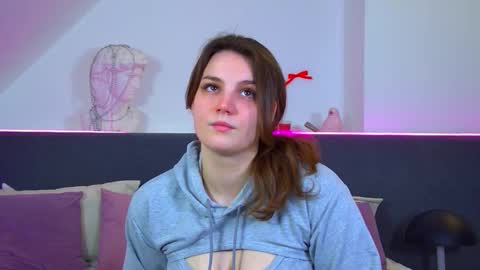 Karen online show from February 3, 6:46 pm