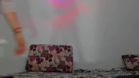 Karen online show from July 19, 11:52 pm