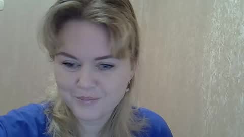 karennelsonx online show from December 10, 10:49 am