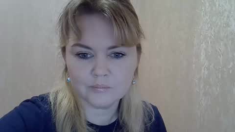 karennelsonx online show from December 13, 1:44 pm