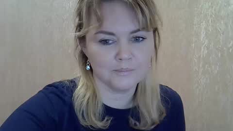 karennelsonx online show from December 13, 7:53 pm