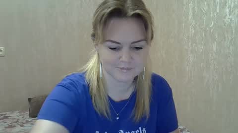karennelsonx online show from December 21, 4:14 pm