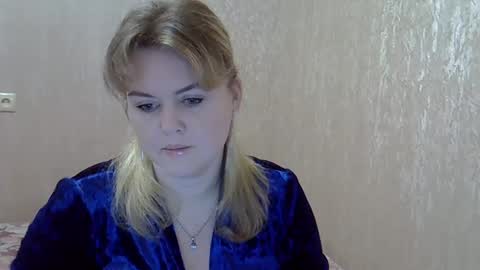 karennelsonx online show from December 27, 2:12 pm