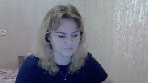 karennelsonx online show from December 28, 3:37 pm