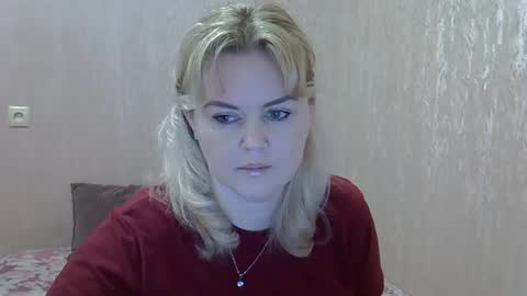 karennelsonx online show from January 22, 6:31 pm