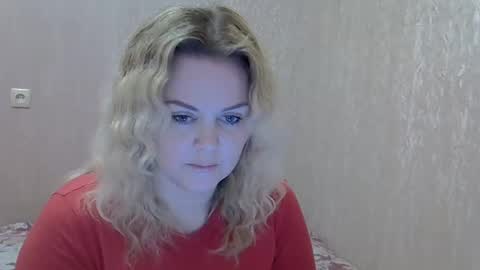 karennelsonx online show from March 2, 11:18 am