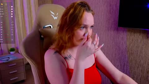 Karoline online show from December 2, 6:32 pm
