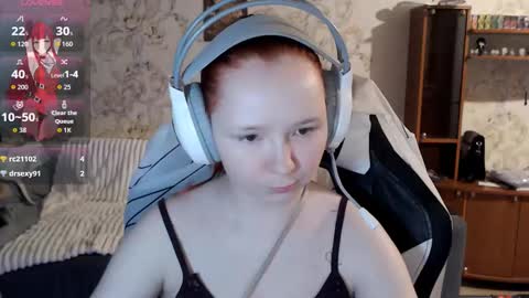 Lisa Backler online show from October 14, 5:14 pm