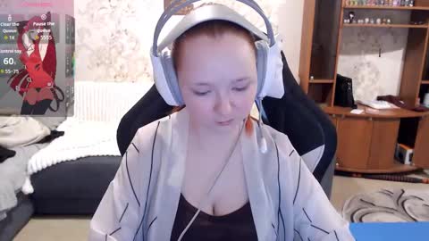 Lisa Backler online show from October 22, 5:45 pm