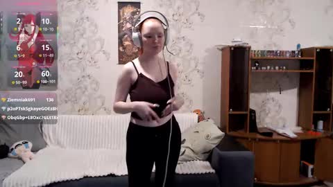 Lisa Backler online show from October 28, 4:31 pm