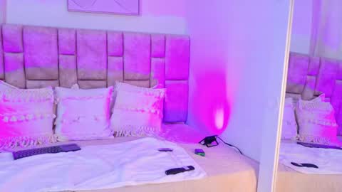 kariina_wong online show from November 28, 7:49 pm