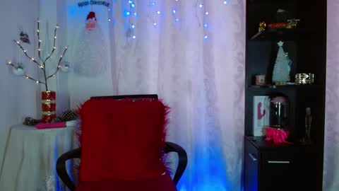 karime lee online show from December 1, 6:41 pm