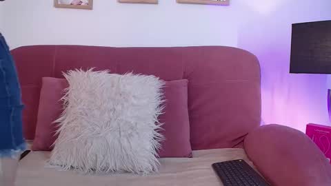 karina online show from October 24, 4:47 pm