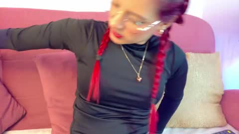 Snapshot of karina2smith chatting on April 14, 11:49 am karina online show from April 14, 11:49 am
