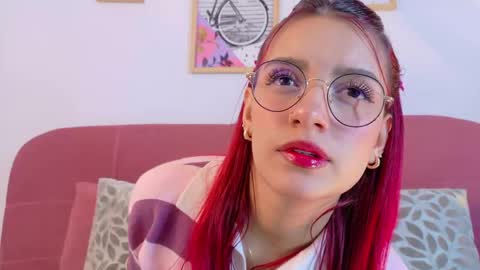Snapshot of karina2smith chatting on May 10, 12:21 pm karina online show from May 10, 12:21 pm
