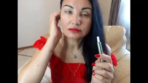 Snapshot of karina8571 chatting on July 7, 9:24 am Karina online show from July 7, 9:24 am