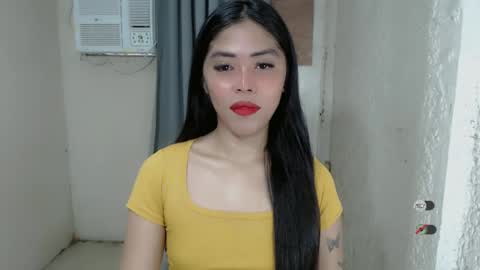 I AM BELLE online show from February 26, 2:48 am
