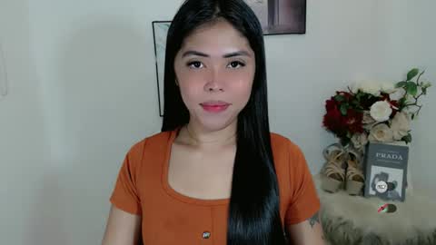 I AM BELLE online show from February 18, 10:33 am