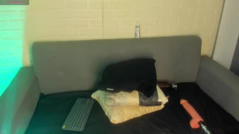 Snapshot of karina_gomez_18 chatting on September 10, 11:32 am Kari online show from September 10, 11:32 am