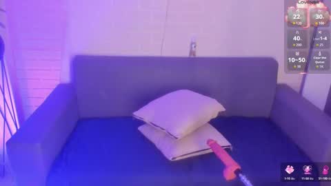 Snapshot of karina_gomez_18 chatting on September 11, 11:21 am Kari online show from September 11, 11:21 am