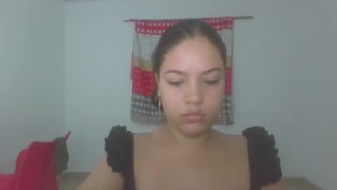 Snapshot of karina_hotttt chatting on March 16, 10:41 am karina_hotttt online show from March 16, 10:41 am
