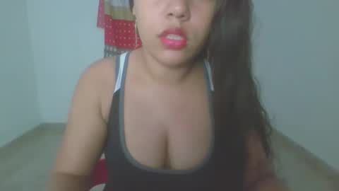 Snapshot of karina_hotttt chatting on March 19, 9:46 am karina_hotttt online show from March 19, 9:46 am