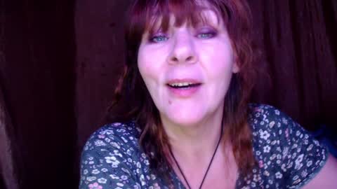 Snapshot of karina_ren chatting on December 6, 5:11 pm Karina online show from December 6, 5:11 pm