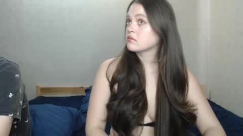 Snapshot of karina_unreal chatting on April 22, 8:17 am karina_unreal online show from April 22, 8:17 am