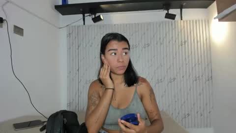 karinaaurora1 online show from November 4, 4:50 pm