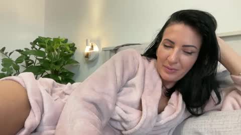 Karina online show from December 25, 9:34 am