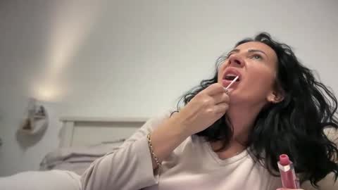 Karina online show from January 2, 6:34 pm